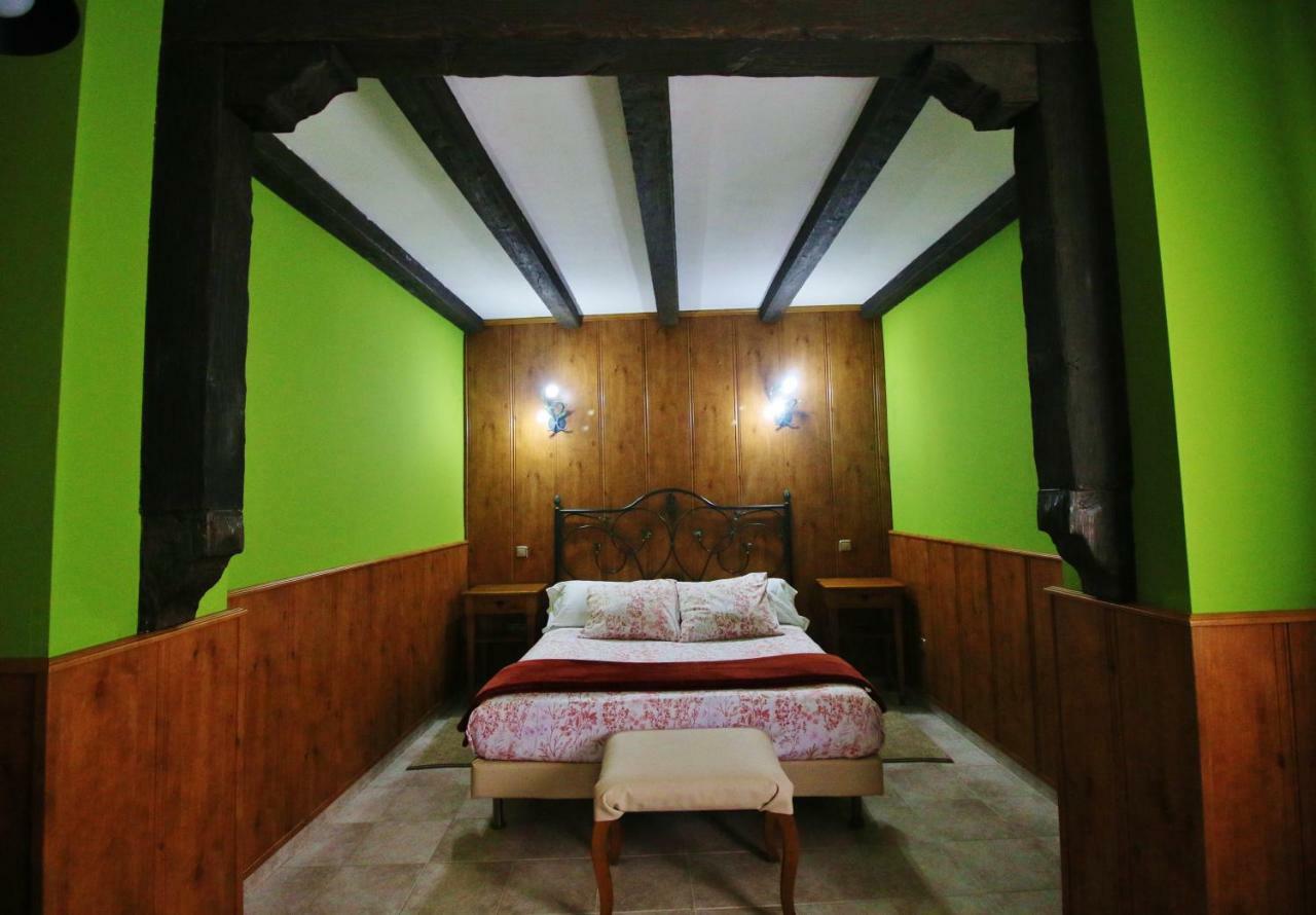 Posada Del Camino Real Torrelaguna Exterior foto